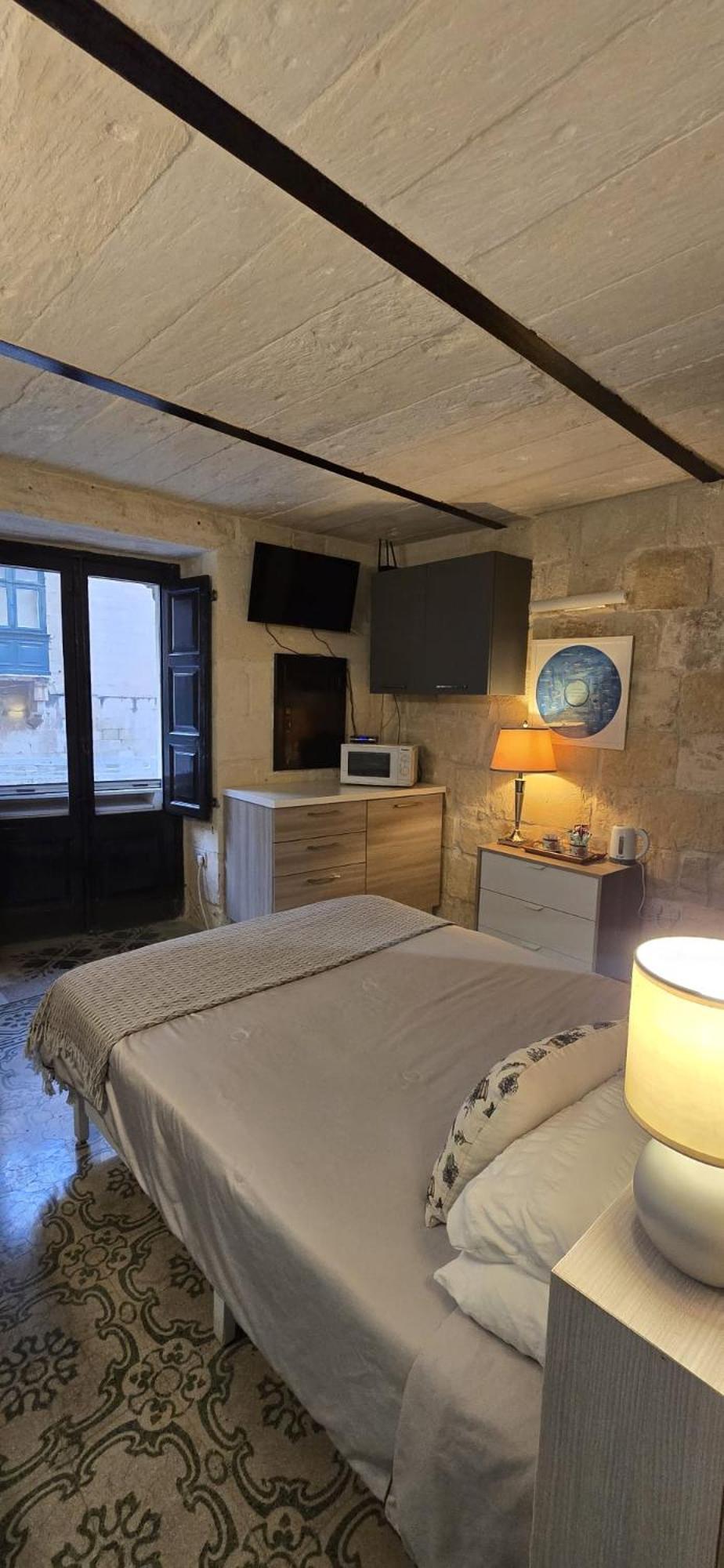 Servants' Quarters Studio Apartment Valletta Exterior foto