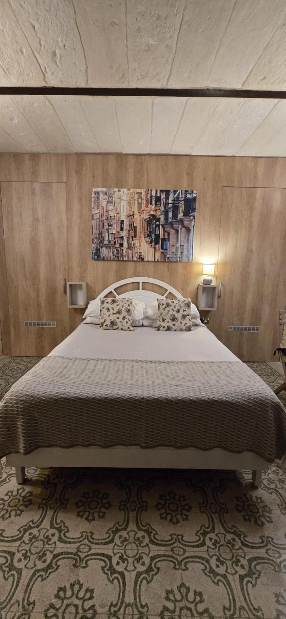 Servants' Quarters Studio Apartment Valletta Exterior foto